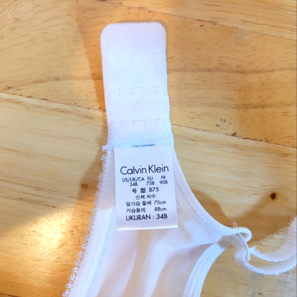 Calvin Klein White Women's Bra - Picture 8 of 10